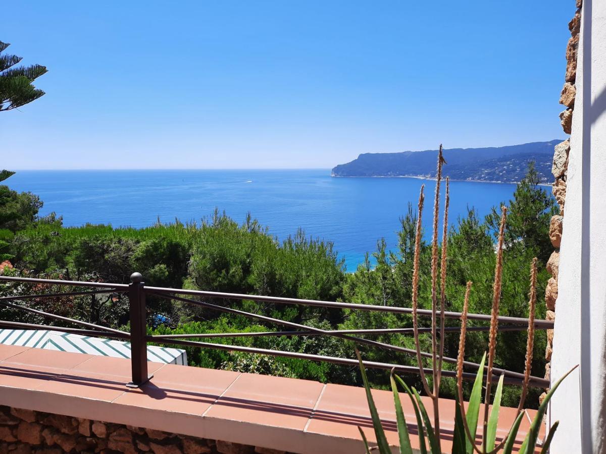 B&B LE TERRE DEL DRAGO GuestHouse Bergeggi Extérieur photo